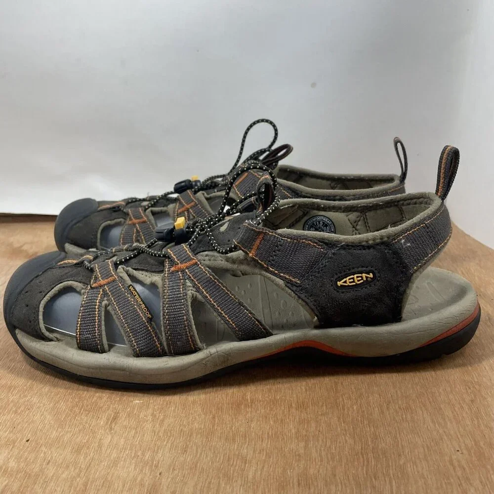 Keen Kanyon Men's Size 11.5 Sandals Brown Orange 1002133 River Water Shoes